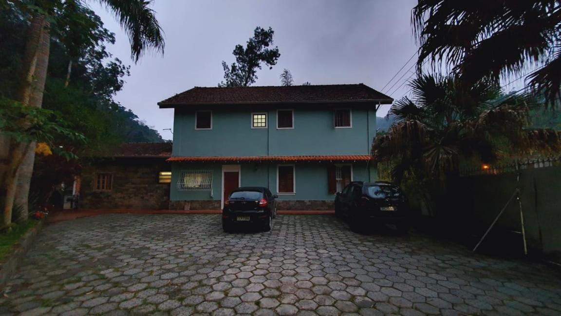 Village Hostel Petropolis  Exterior photo